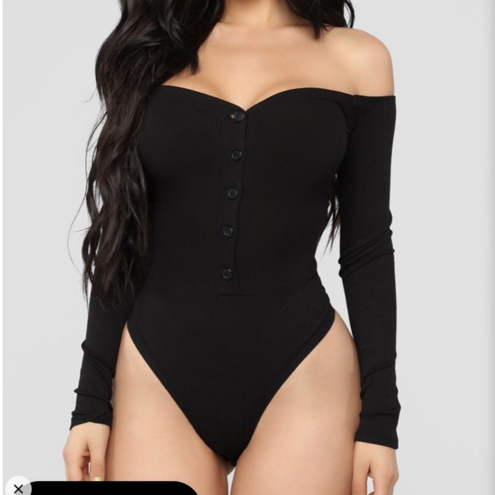 Black fashion nova off the shoulder body suit